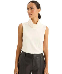 Knitwear: Yarra Trail Tranquil Knit - Ecru