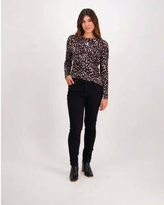 Jeans: Vassalli Black Skinny Leg Knit Denim Jean F/L 5926K