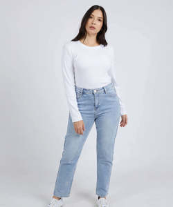 Winter: Foxwood Scoop Long Sleeve Rib Tee - White