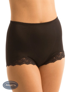 Midnight Ivy: Triumph Something Else Tum-E Lace Panty Black