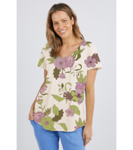 Products: Emmeline V tee - Tops : Gaby's Warkworth - ELM H23