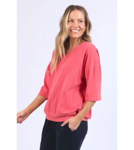 Mazie vee neck - Tops : Gaby's Warkworth - ELM H25