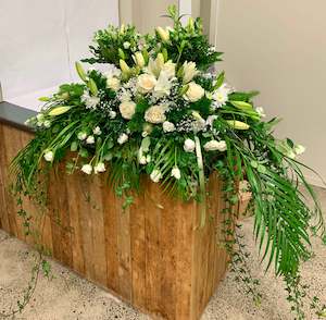 Funeral Flowers: American Style Casket Spray
