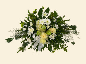 Funeral Flowers: Classic Sympathy Floral Arrangement