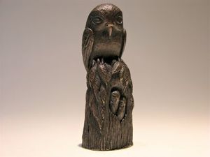 Ruru with Young' bronze sculpture by Doug Marsden