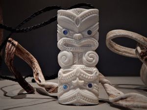Products: Rangi Wills 'Poupou Panel 3' bone carving