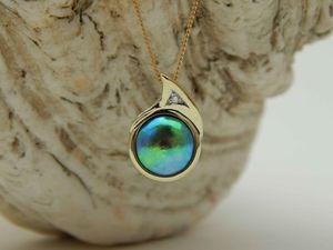 Katerina: Blue Pearl pendant 297