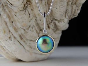 Katerina: Blue Pearl pendant 321