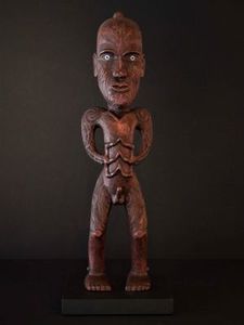 Tekoteko carving by John Collins