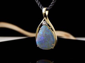 Crystal Opal pendant 149