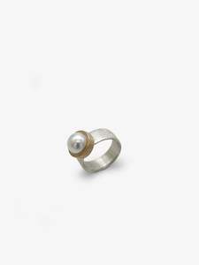 Pearl Ring