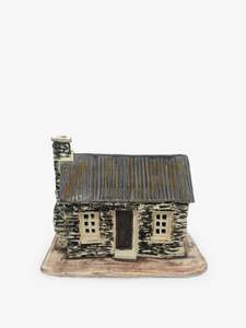 Sculptures Objects: St Bathans Stone Cottage