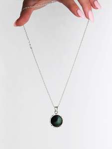 Pounamu Gold Edged Pendant (DM670)