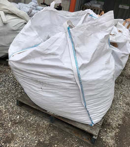 Decorative Stone: Demo Bulk Bag - White Ice Limestone 20mm (approx 1 ton / 0.7m3)