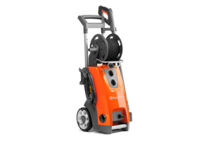 Husqvarna PW 490 Large, robust and powerful high-pressure washer