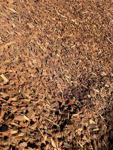 Gardening: Playground Bark Nuggets 25mm