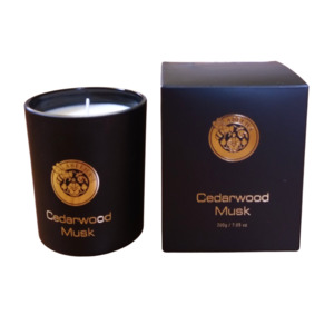 Abelha Cedar & Musk candle