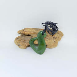 Hei Matau Fish Hook: Kawakawa Hei Matau / Hook  Pendant