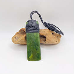 Toki Adze: Kokopu Cross-bound Toki Pendant