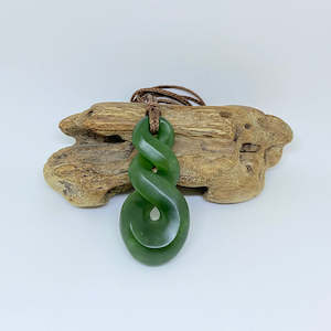 Kahurangi Double Pikorua / Twist Pendant