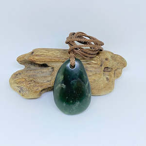 Roimata Kuru Drop: Naturally Shaped Tangiwai Roimata Drop Pendant