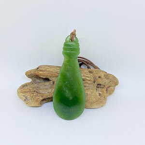 Mere War Club: Kahurangi Mere Pendant