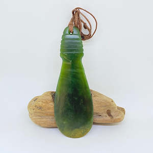 Mere War Club: Large Putiputi  Mere Pendant