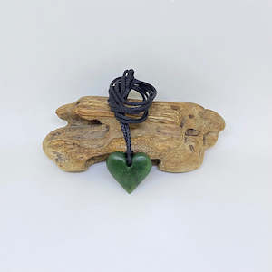 Variety: Small Kawakawa Heart Pendant