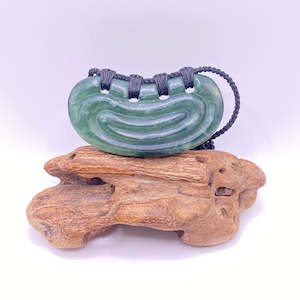 Tangiwai Breastplate