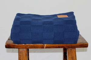 Blankets Swaddles: TGM Throw – Navy Weave