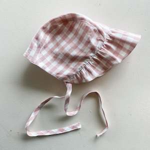 Kids Clothes: Emily Bonnet - Pink Gingham