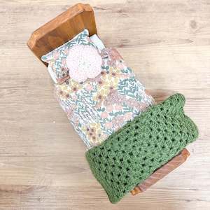 Heirloom Wooden Dolls Bed - Forest Green Floral