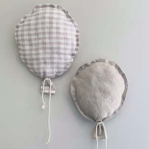 Fabric Balloons - Taupe Gingham