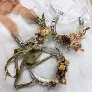 Bridal Horseshoes - Silver