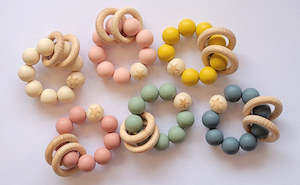 Teething Toys: Silicone + Beech Wood Teether Rings - Star