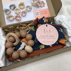Baby Me: Bib + Teether Giftset - Mushrooms