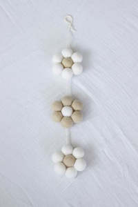 Nursery Decor: Mini Daisy Garland - Beige + White