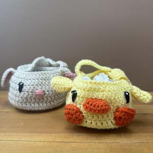 Baby Me: Handmade Crochet Easter Baskets