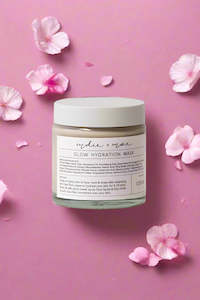 Indie Mae: Hydration Glow Mask