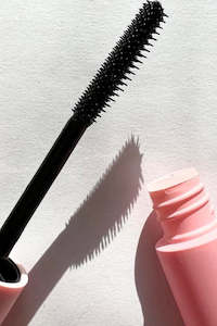 Peachy Lip Co: Hair and Brow Tamer