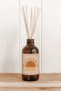 The Commonfolk Collective: Earth Essentials/Horizon Room Diffuser