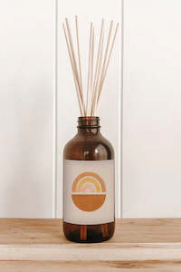 The Commonfolk Collective: Earth Essentials/Rainbow Roots Room Diffuser