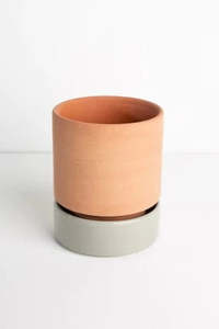 Decor Ceramics 1: Grace Planter - Terracotta and Sage - Medium