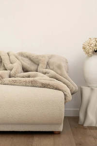 Cushions Throws 1: Fur Throw - Big Bear Pewter