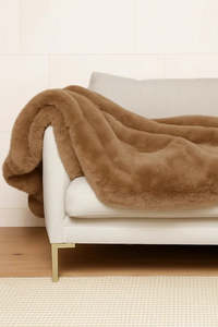 Vegan Fur Throw - Mocha