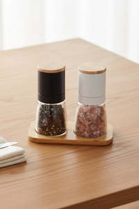 Salt & Pepper Mill Set