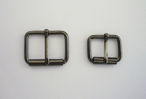 B42 Half Roller Buckle, Black Nickel finish