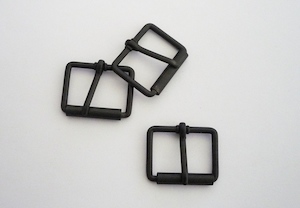 B40G Casted Buckle, Matt Black 25mm