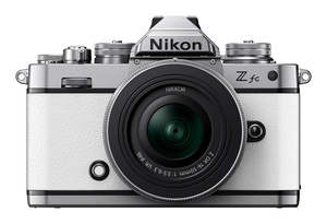Nikon Z FC White with Nikkor Z DX 16-50mm VR Silver