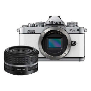Nikon Z FC White with Nikkor Z 28mm F2.8 SE